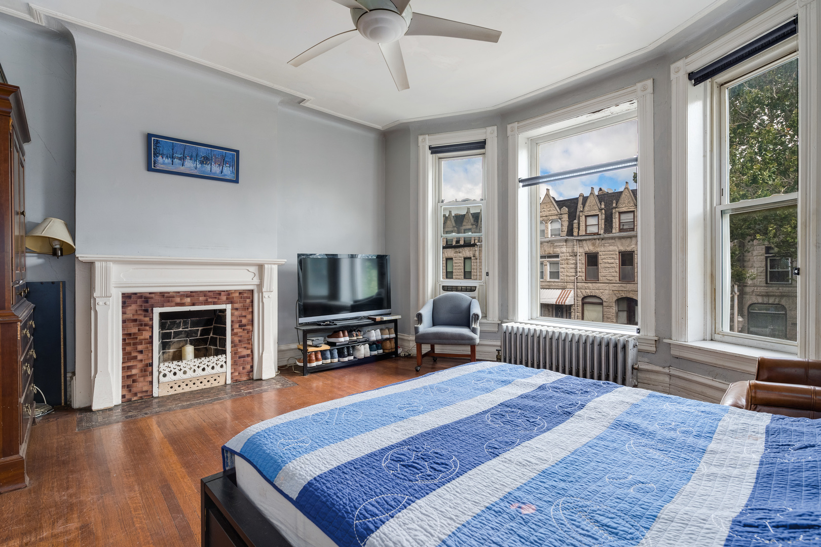 4444 S Berkeley Avenue, Chicago, IL 60653