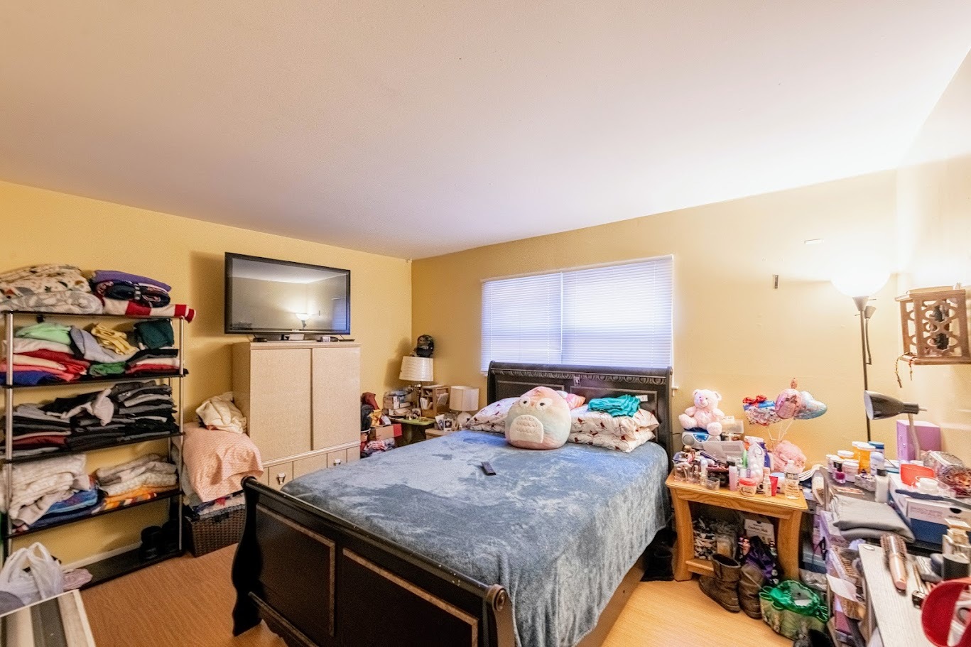 1617 N 35th Avenue, Melrose Park, IL 60160