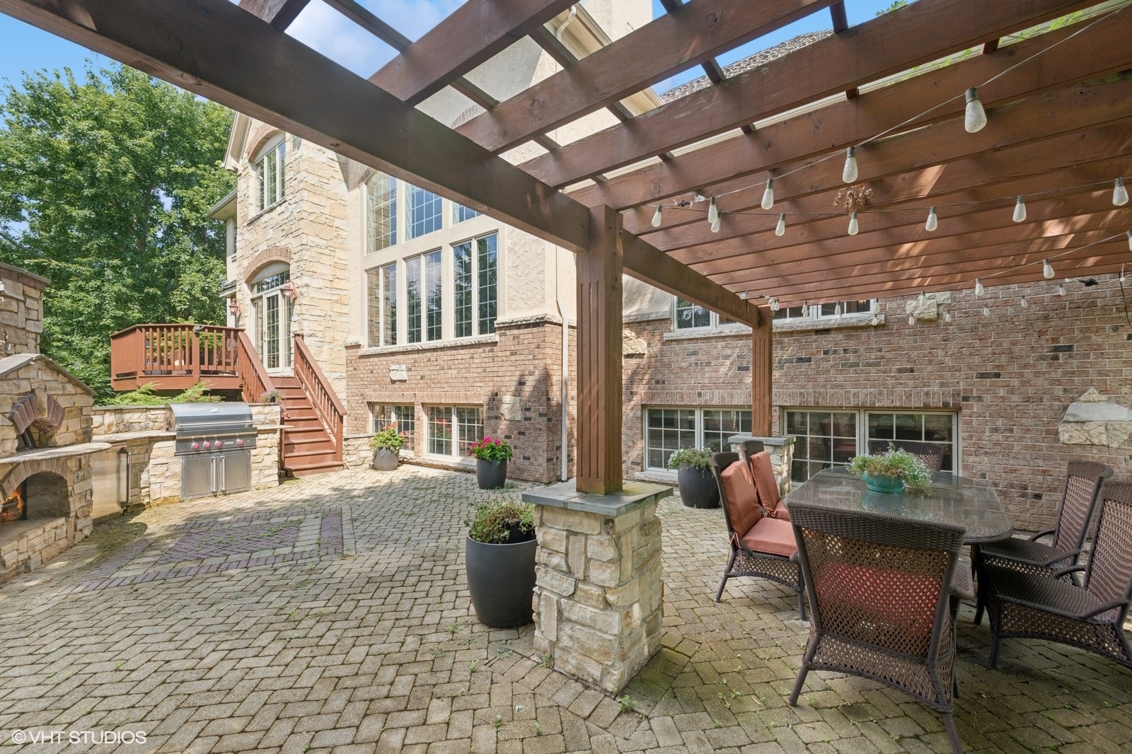 4904 Clover Court, Long Grove, IL 60047
