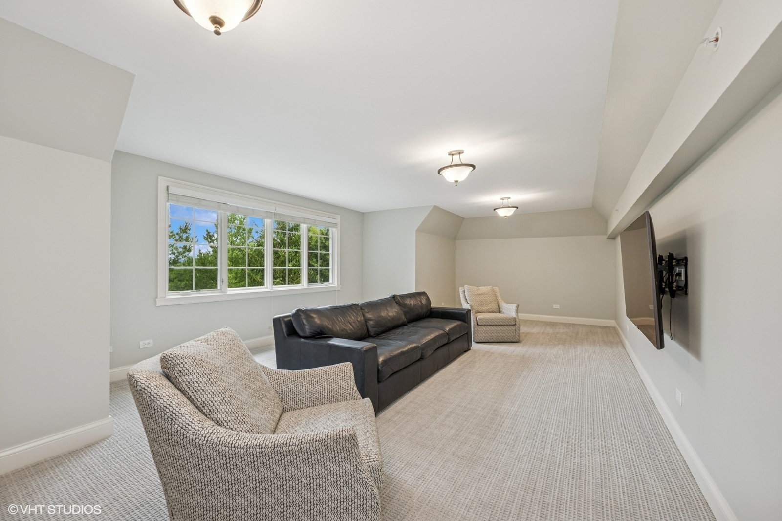 4904 Clover Court, Long Grove, IL 60047
