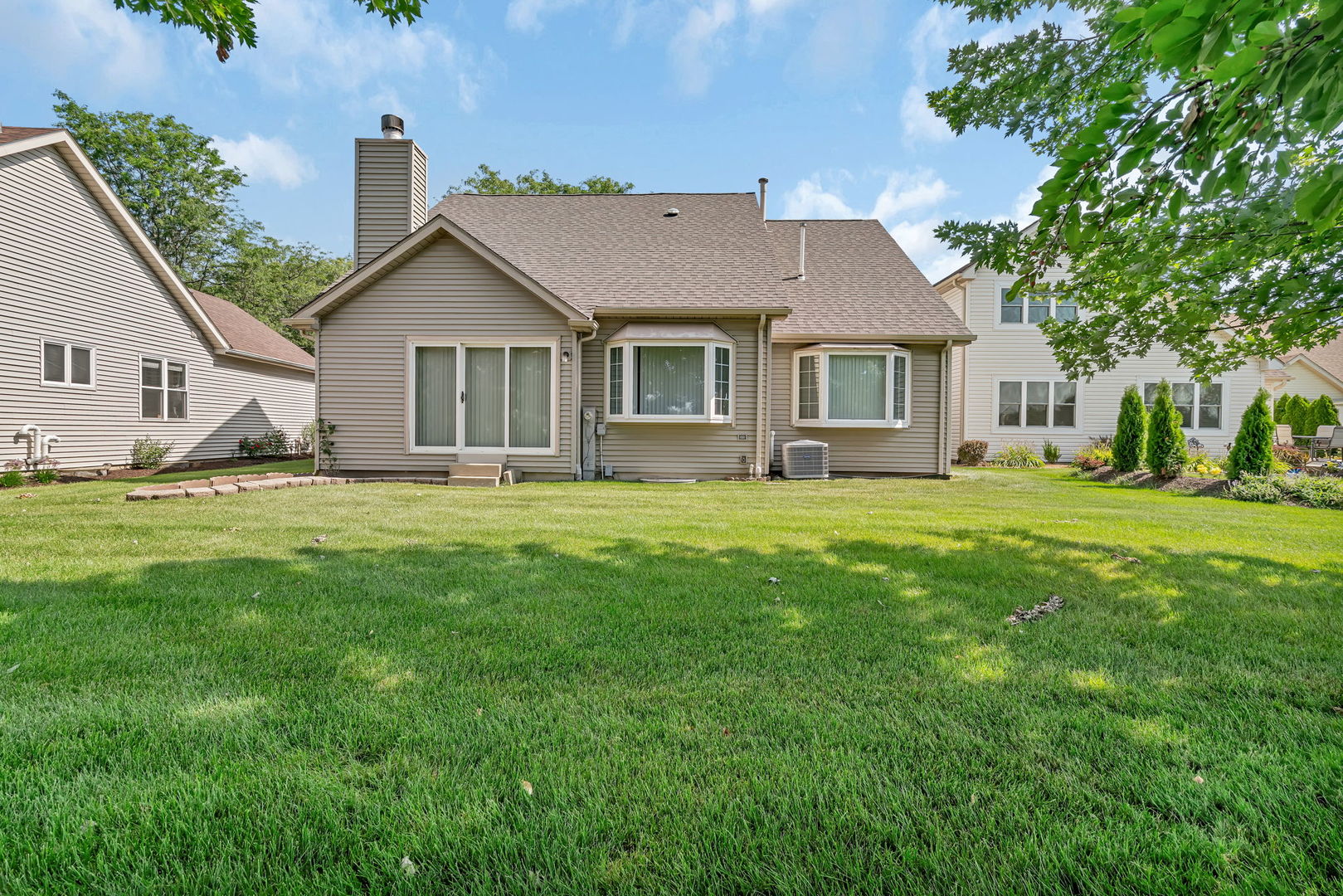 13472 S Redberry Circle, Plainfield, IL 60544