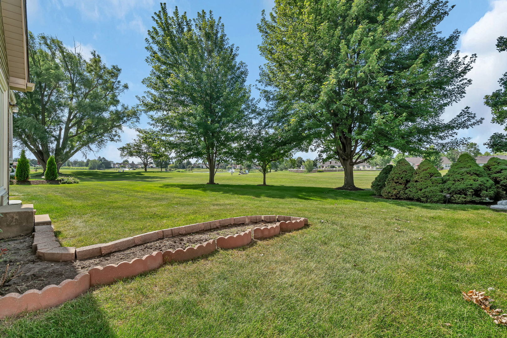 13472 S Redberry Circle, Plainfield, IL 60544