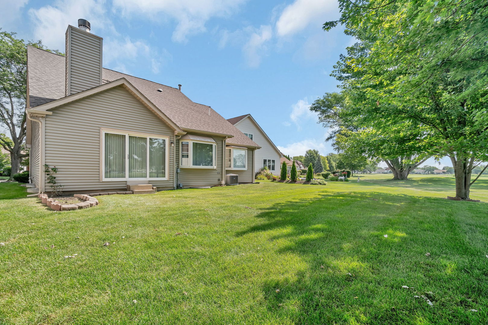 13472 S Redberry Circle, Plainfield, IL 60544