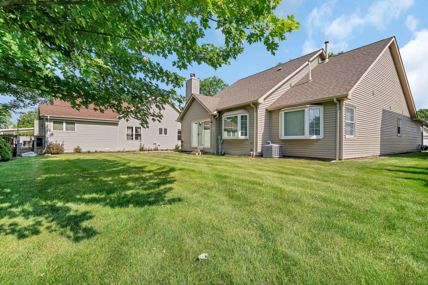 13472 S Redberry Circle, Plainfield, IL 60544
