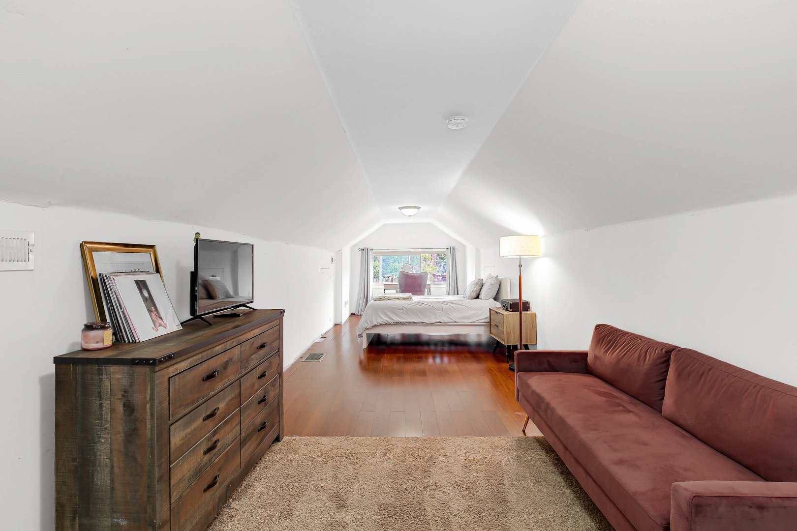 3742 Clinton Avenue, Berwyn, IL 60402