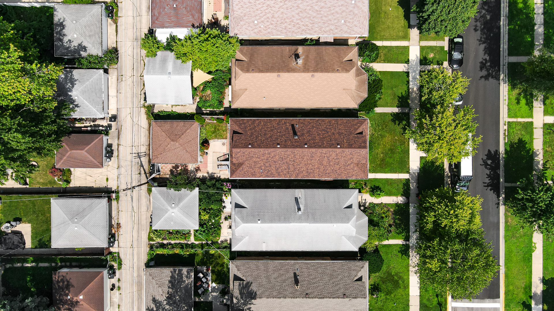 3742 Clinton Avenue, Berwyn, IL 60402