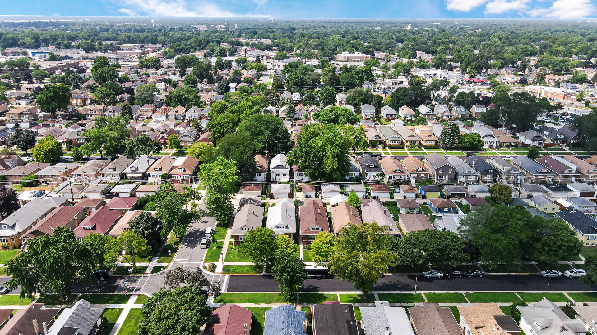 3742 Clinton Avenue, Berwyn, IL 60402