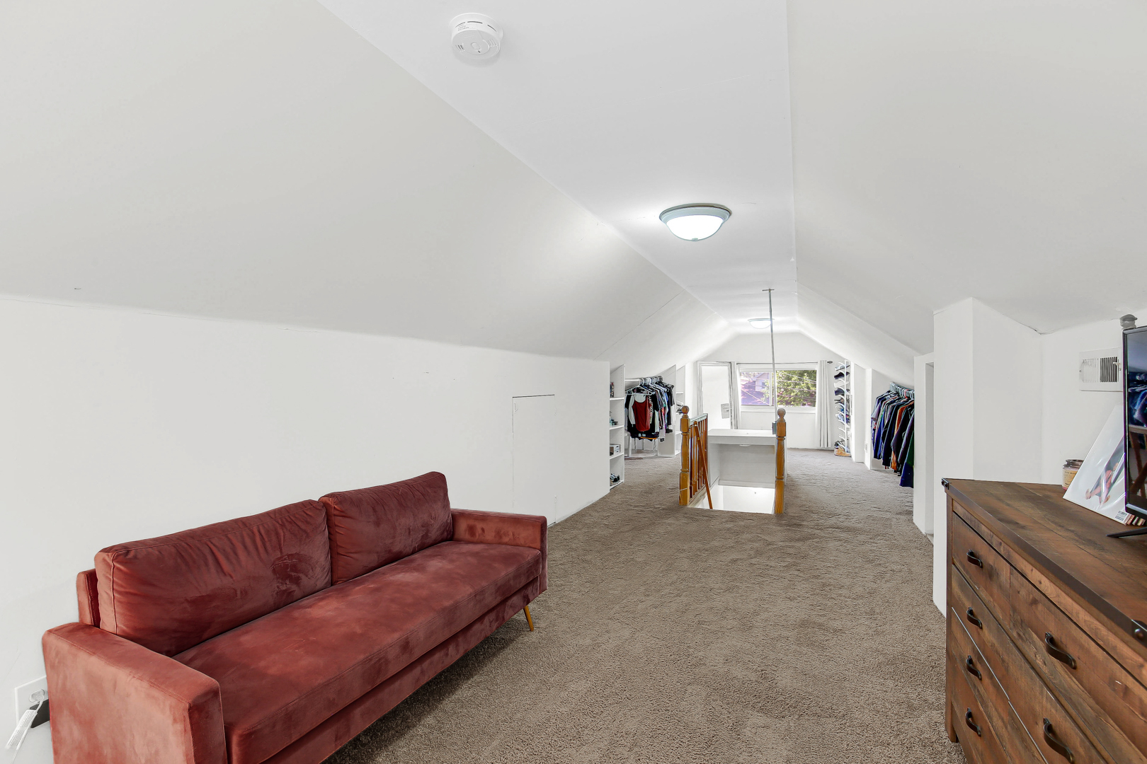 3742 Clinton Avenue, Berwyn, IL 60402