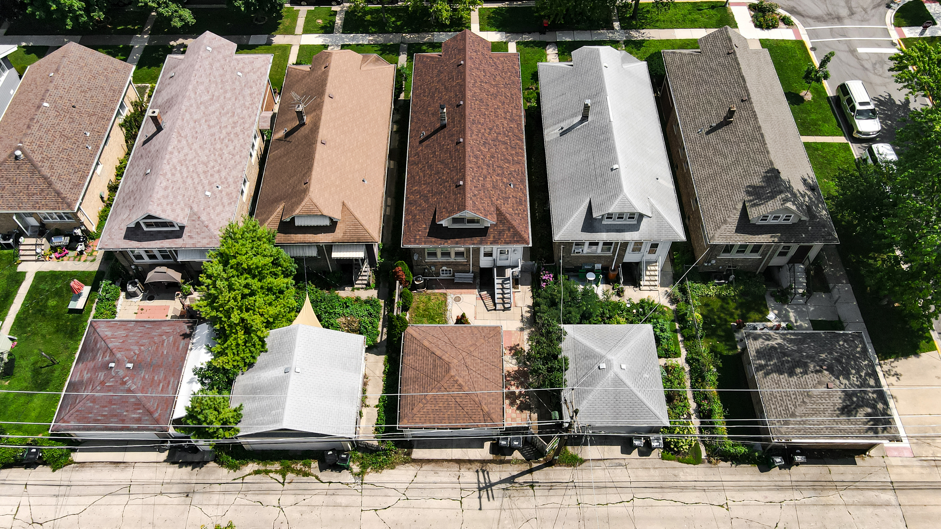 3742 Clinton Avenue, Berwyn, IL 60402