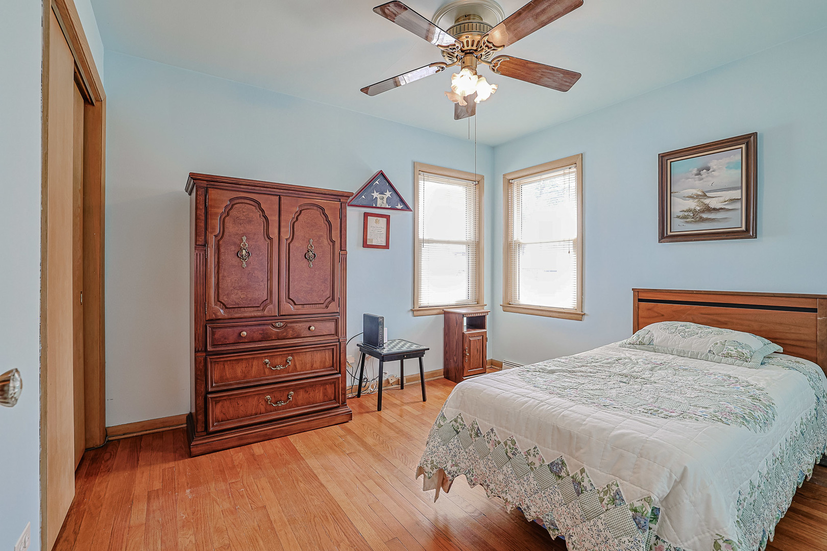 7453 W Keeney Street, Niles, IL 60714