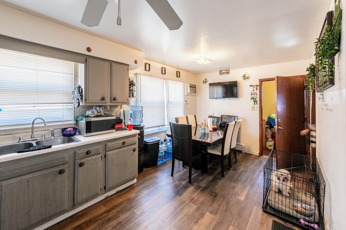 1619 N 35th Avenue, Melrose Park, IL 60160
