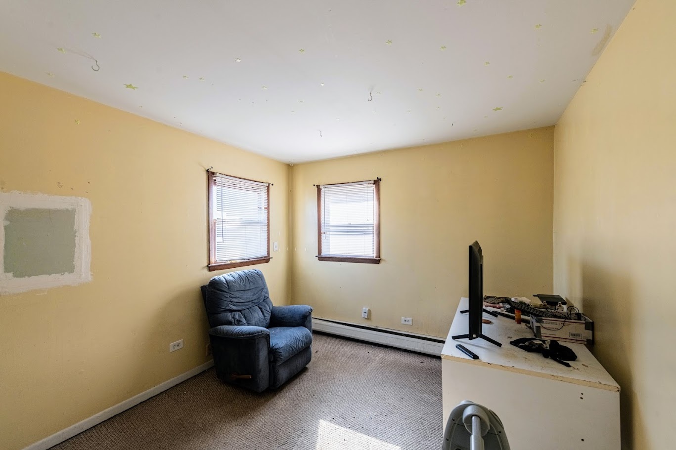 1619 N 35th Avenue, Melrose Park, IL 60160