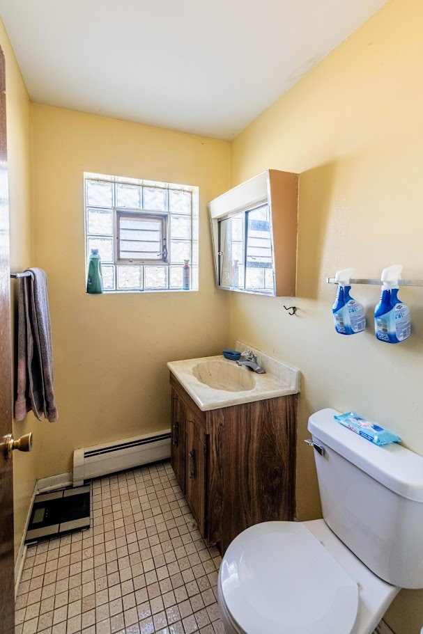 1619 N 35th Avenue, Melrose Park, IL 60160