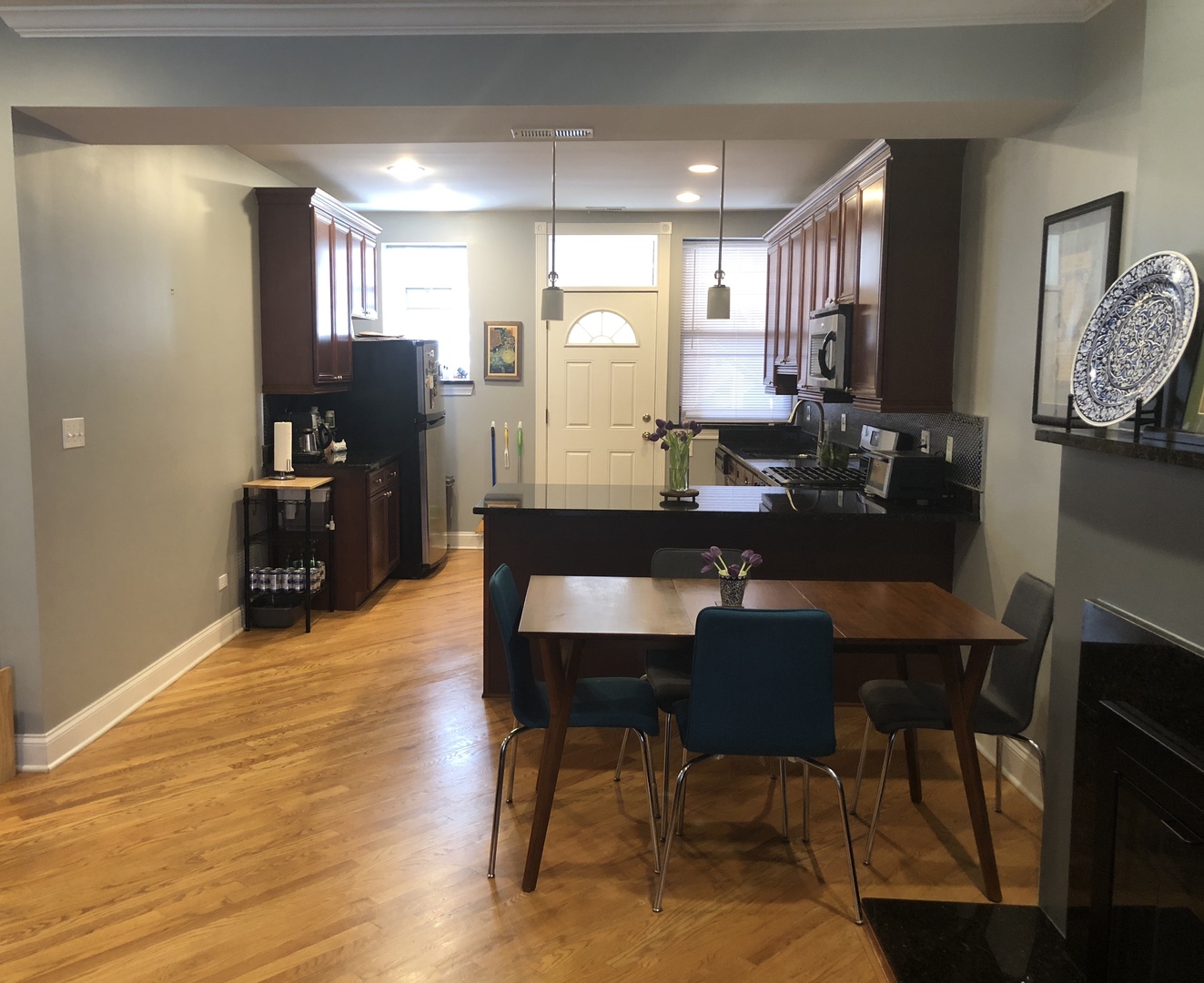 5319 S Harper Avenue #1, Chicago, IL 60615