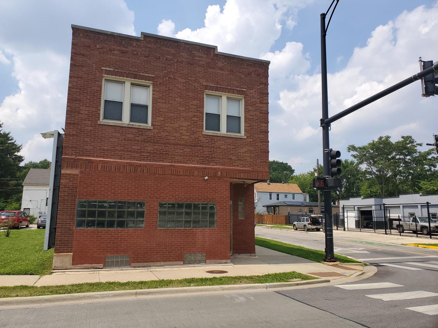 10000 S Michigan Avenue, Chicago, IL 60628