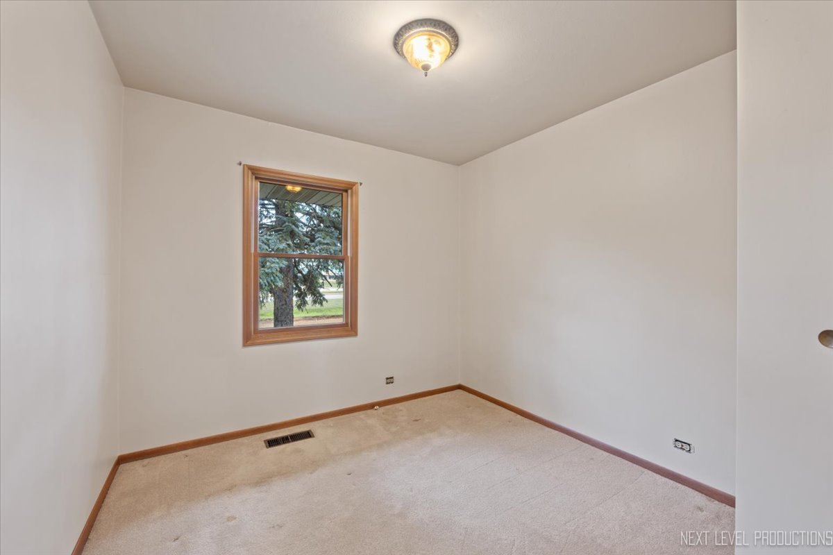 2807 75th Street, Woodridge, IL 60517