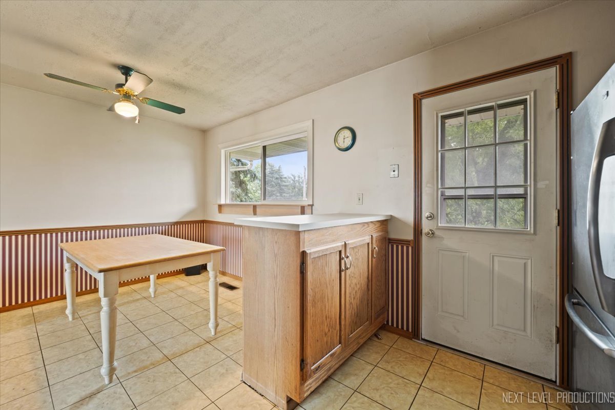 2807 75th Street, Woodridge, IL 60517