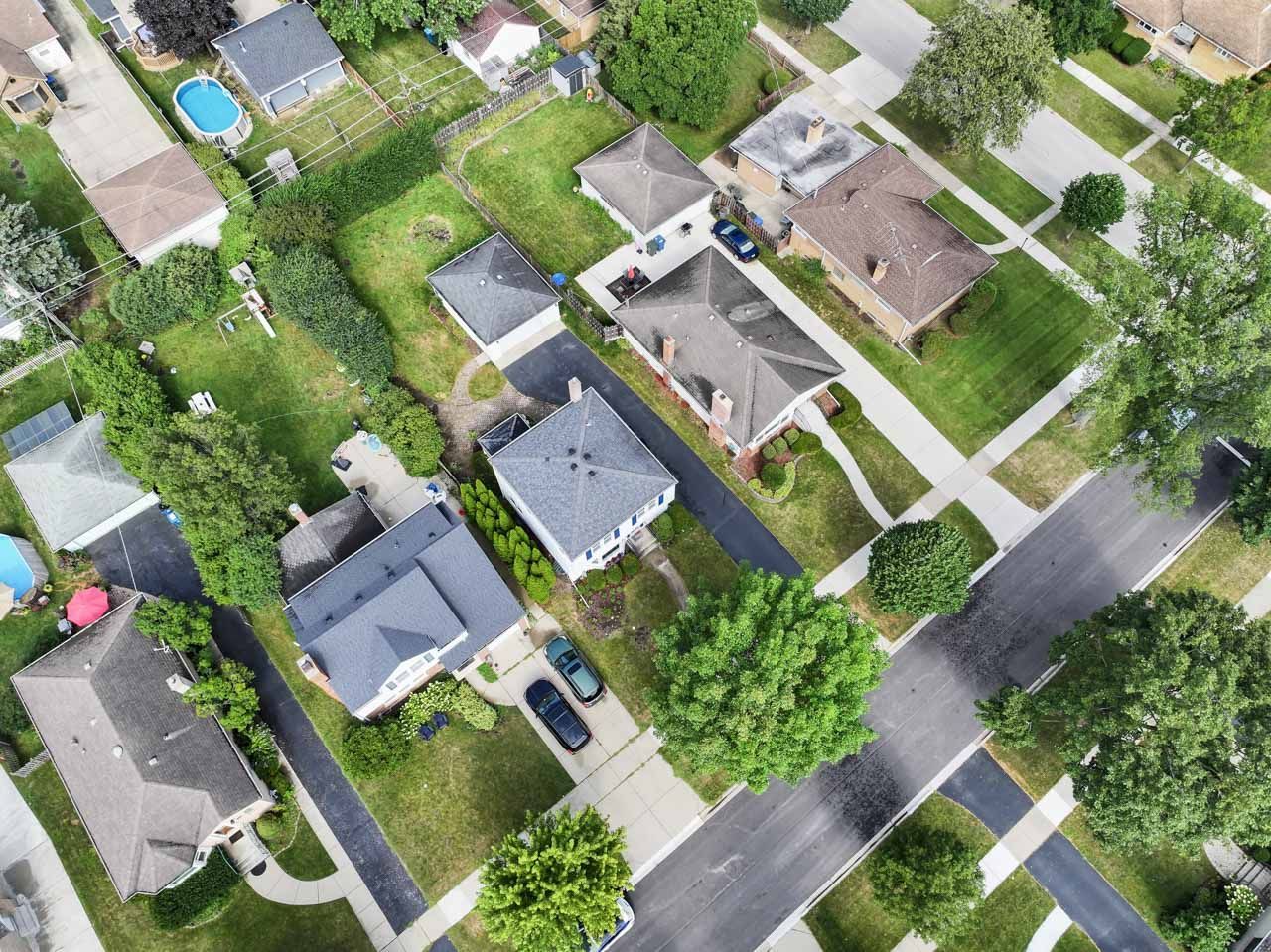 104 S Hi Lusi Avenue, Mount Prospect, IL 60056