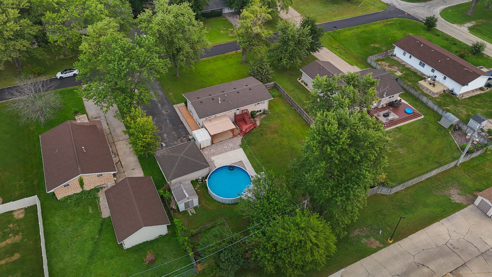 1915 E Clark Street, Diamond, IL 60416