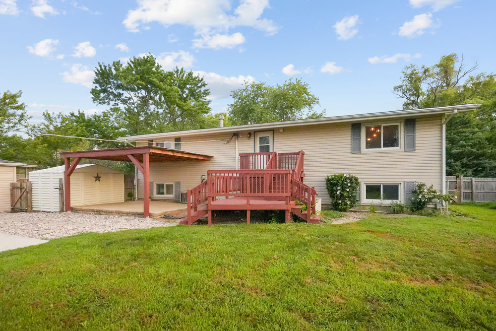 1915 E Clark Street, Diamond, IL 60416