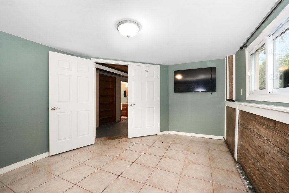 1915 E Clark Street, Diamond, IL 60416