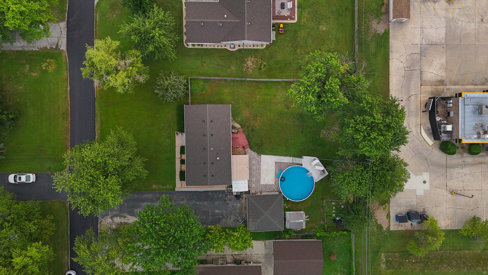 1915 E Clark Street, Diamond, IL 60416
