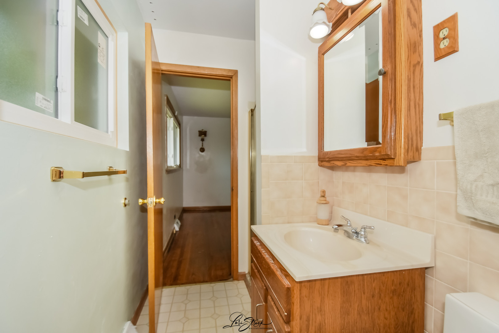 16914 Parkside Avenue, South Holland, IL 60473