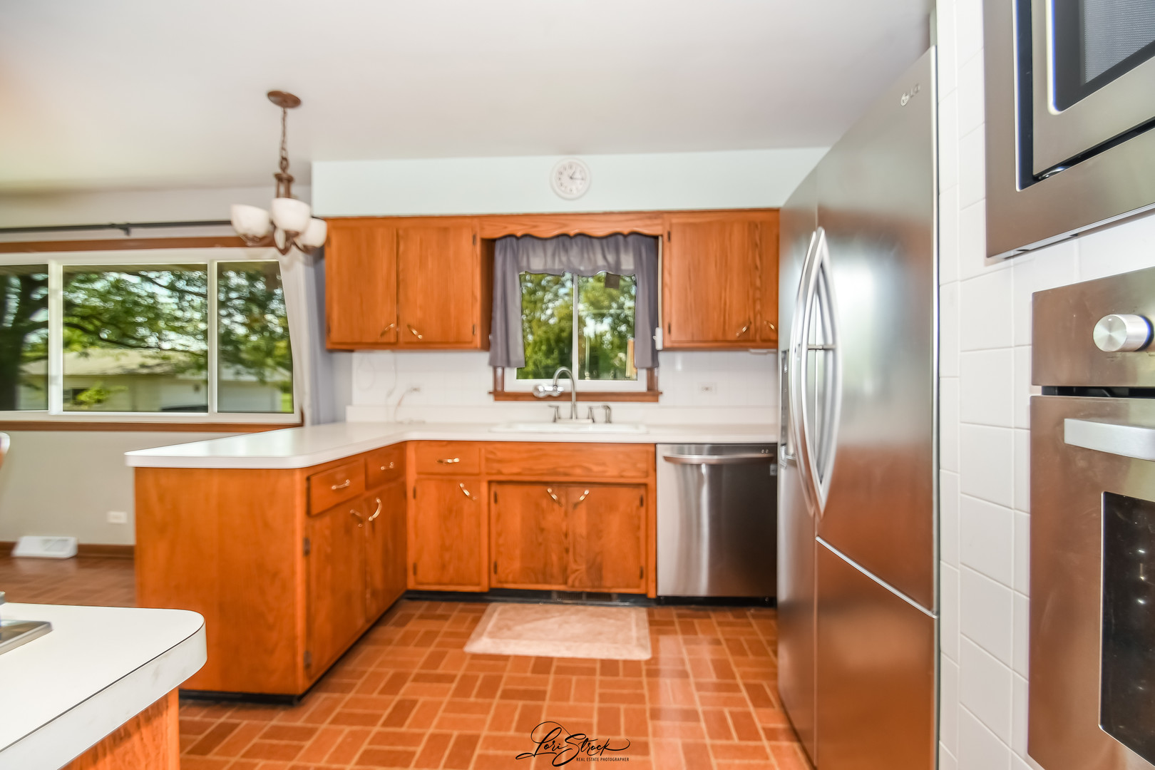 16914 Parkside Avenue, South Holland, IL 60473