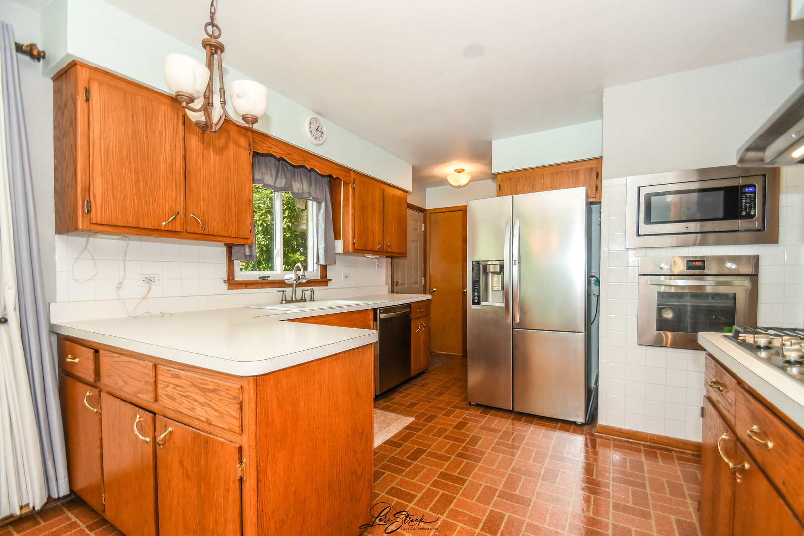 16914 Parkside Avenue, South Holland, IL 60473