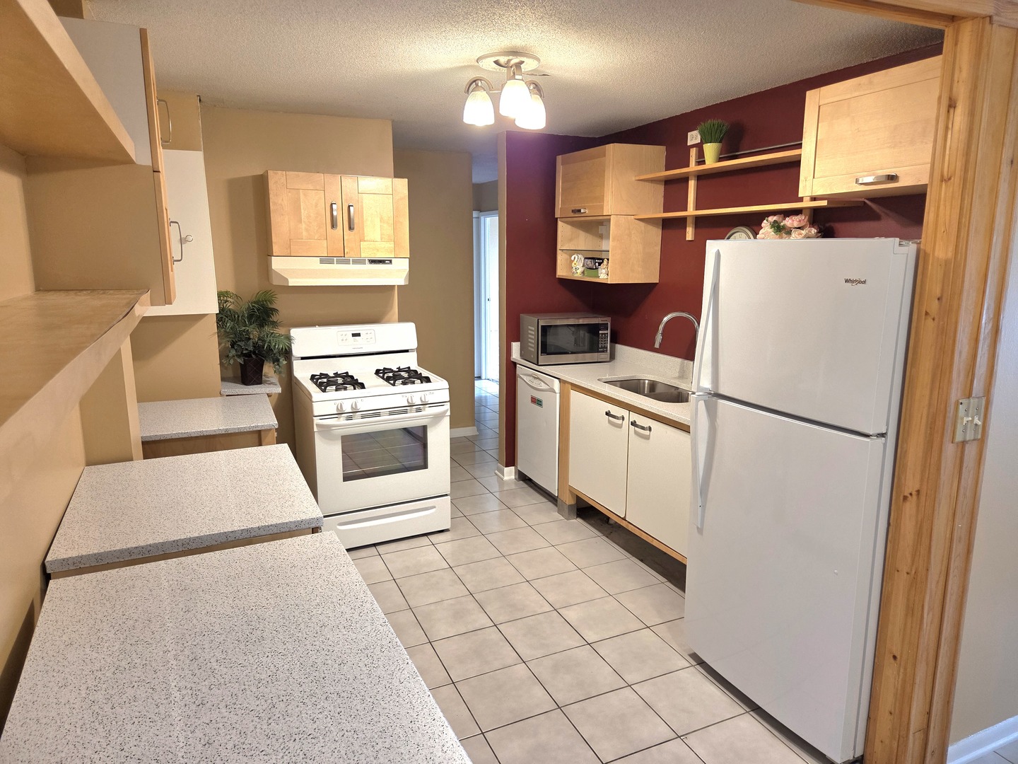 2201 S Highland Avenue #1G, Lombard, IL 60148