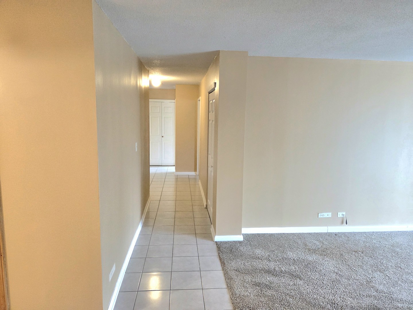2201 S Highland Avenue #1G, Lombard, IL 60148
