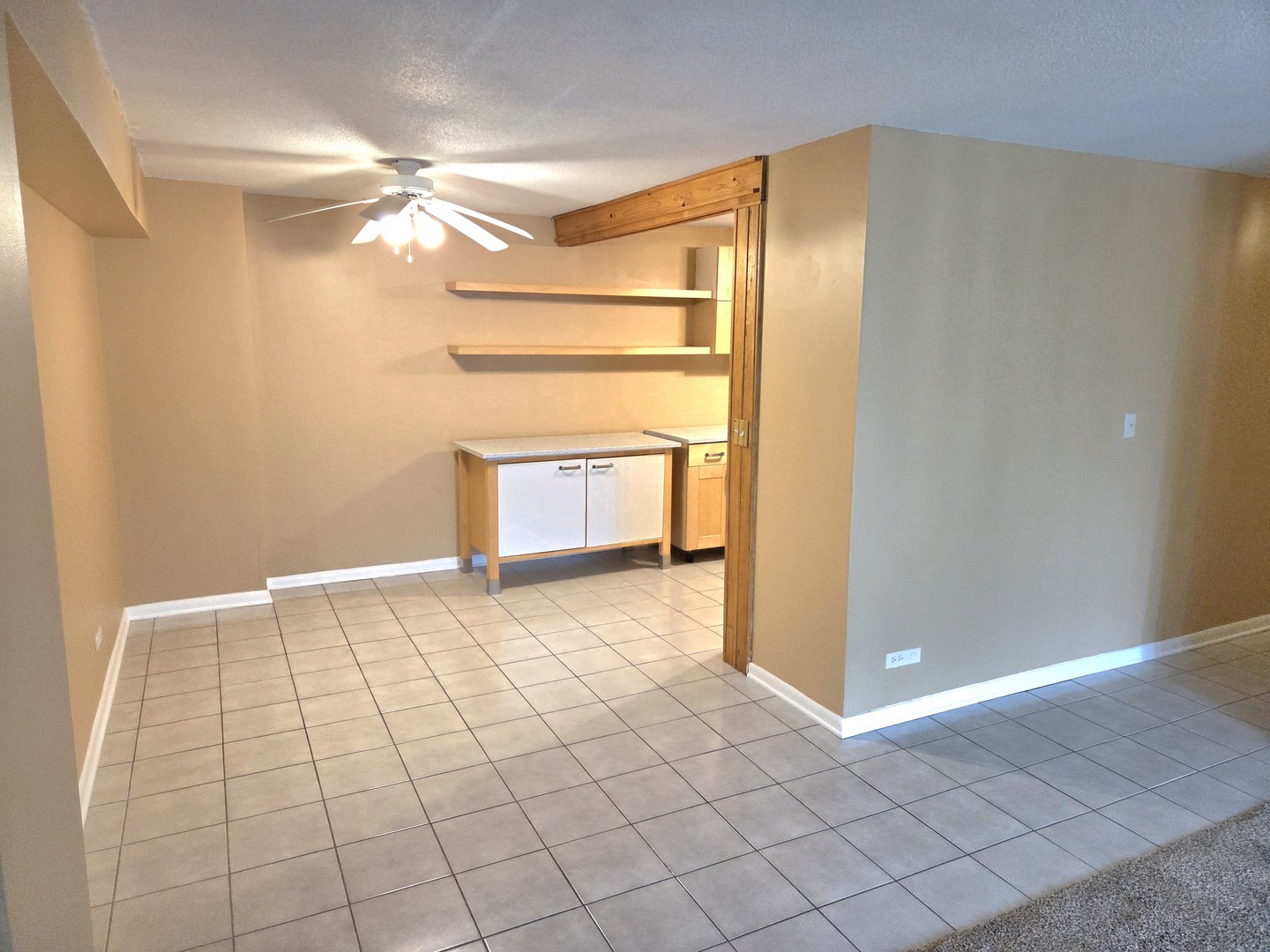 2201 S Highland Avenue #1G, Lombard, IL 60148