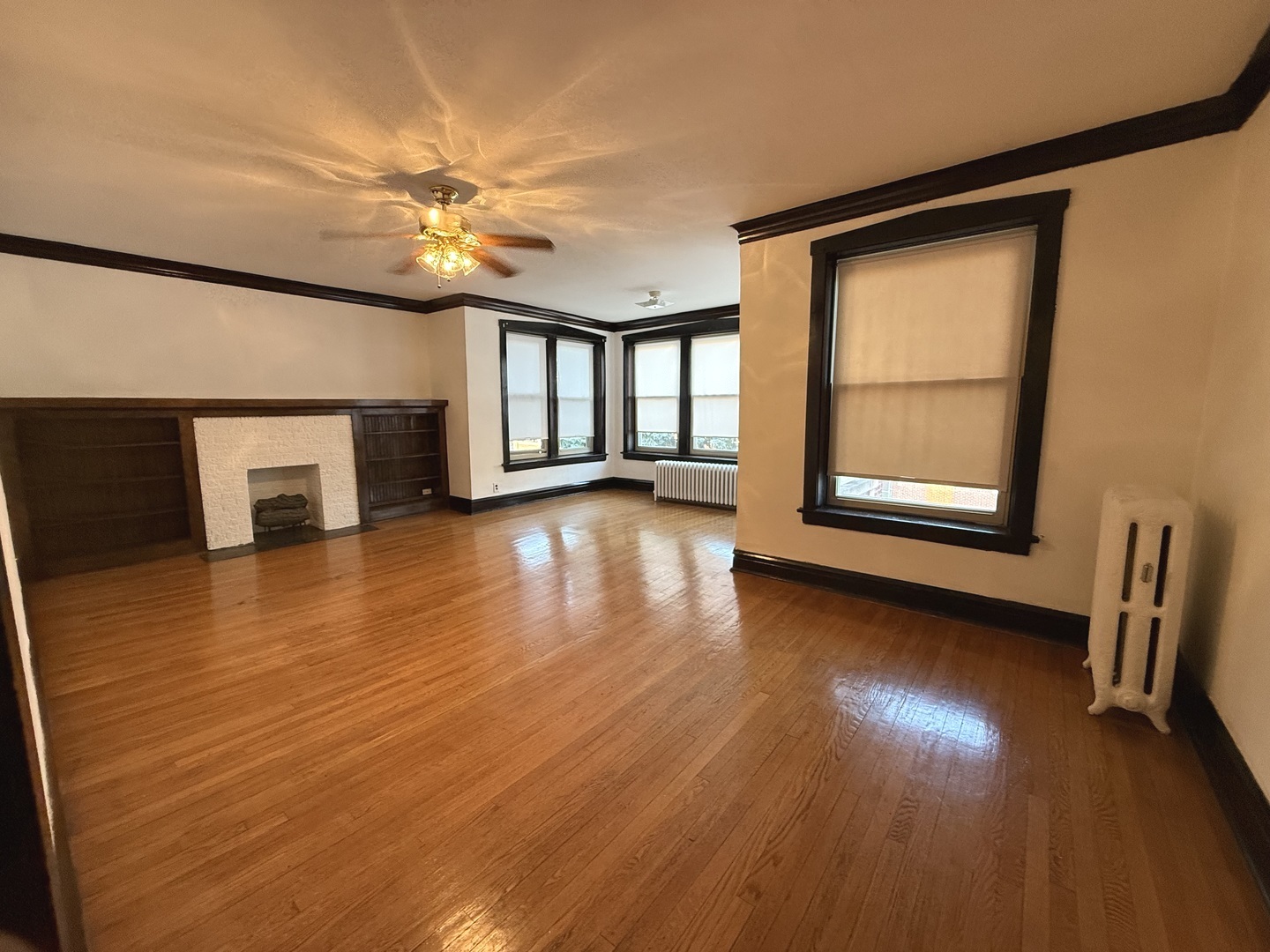 6656 S Minerva Avenue #2, Chicago, IL 60637
