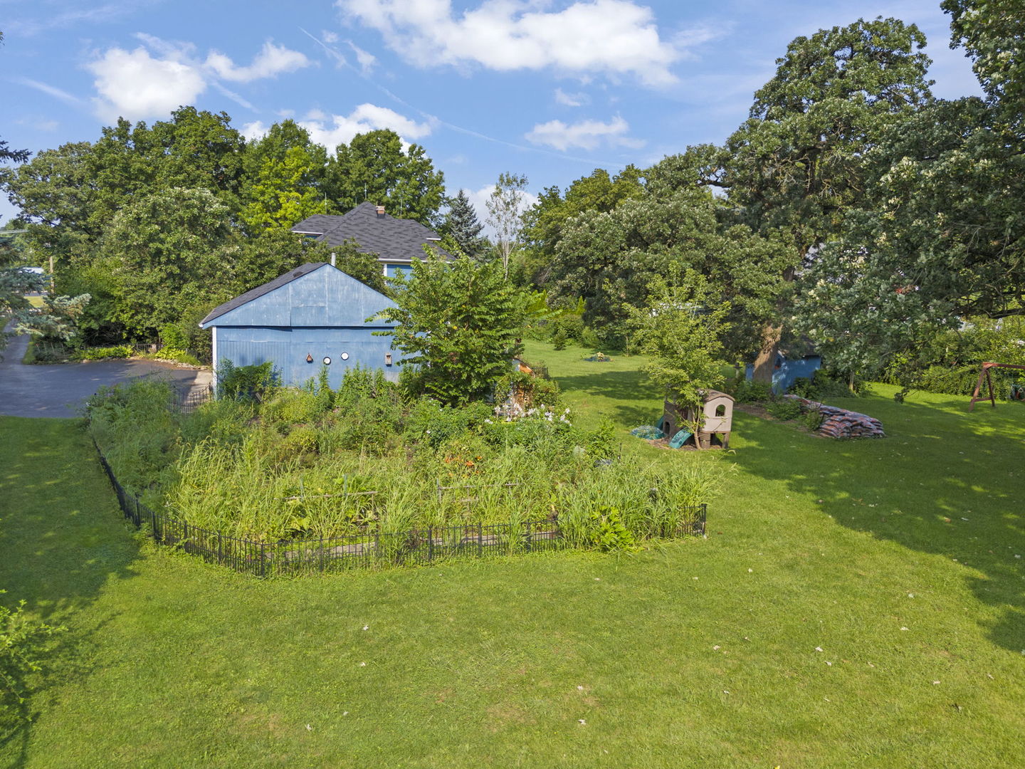 1011 Ingalton Avenue, West Chicago, IL 60185