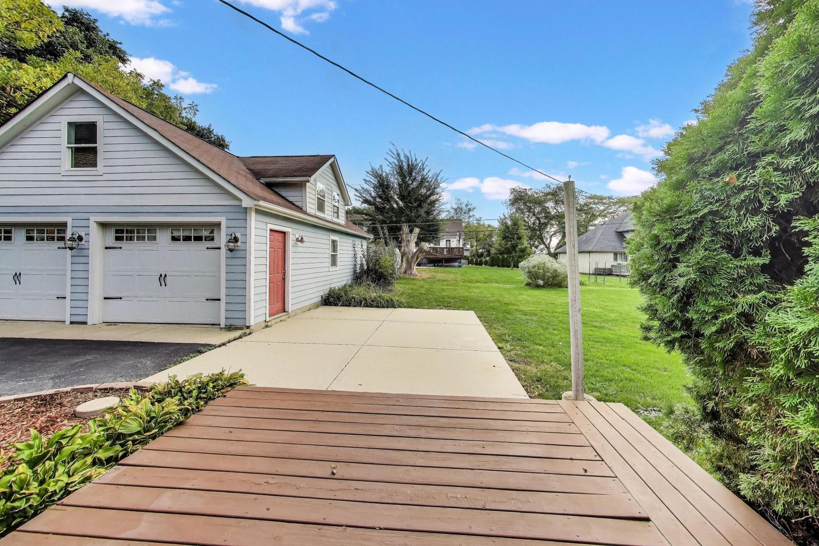 7339 S Park Avenue, Burr Ridge, IL 60527