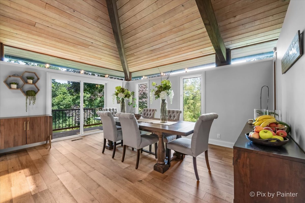 6111 Ridgeview Drive, Huntley, IL 60142