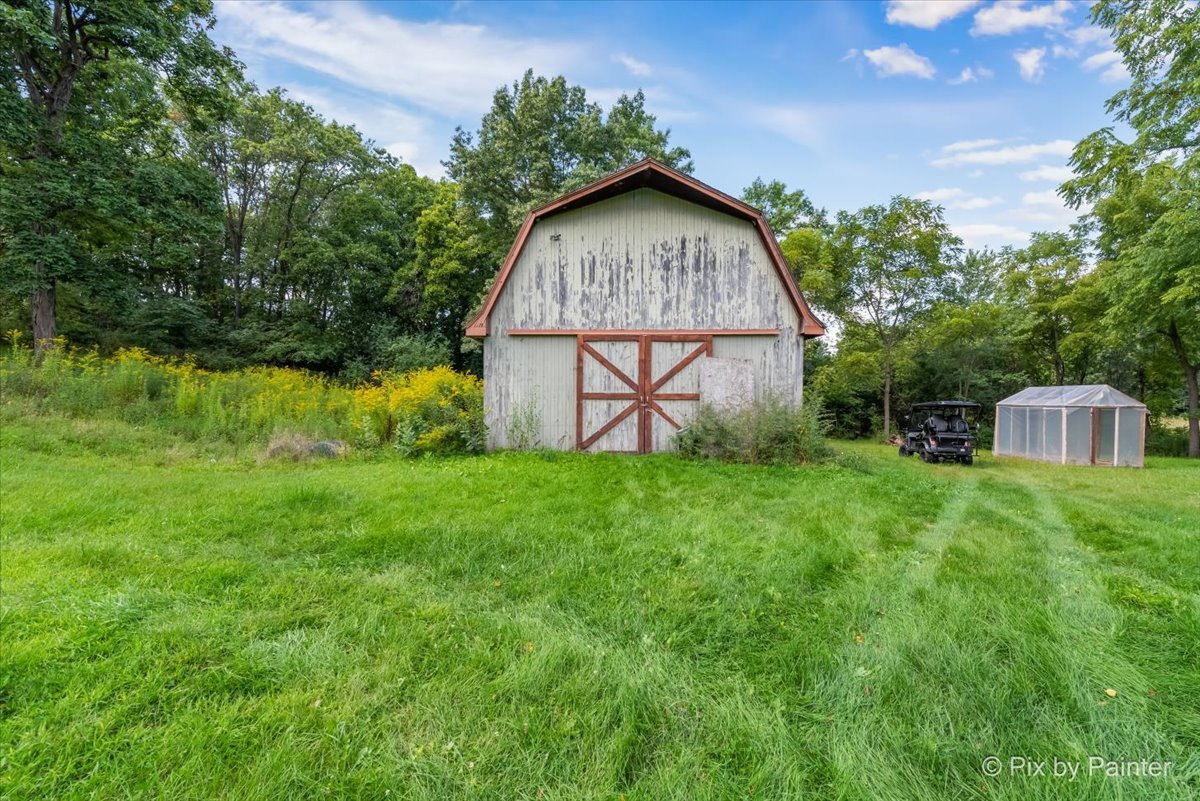 6111 Ridgeview Drive, Huntley, IL 60142