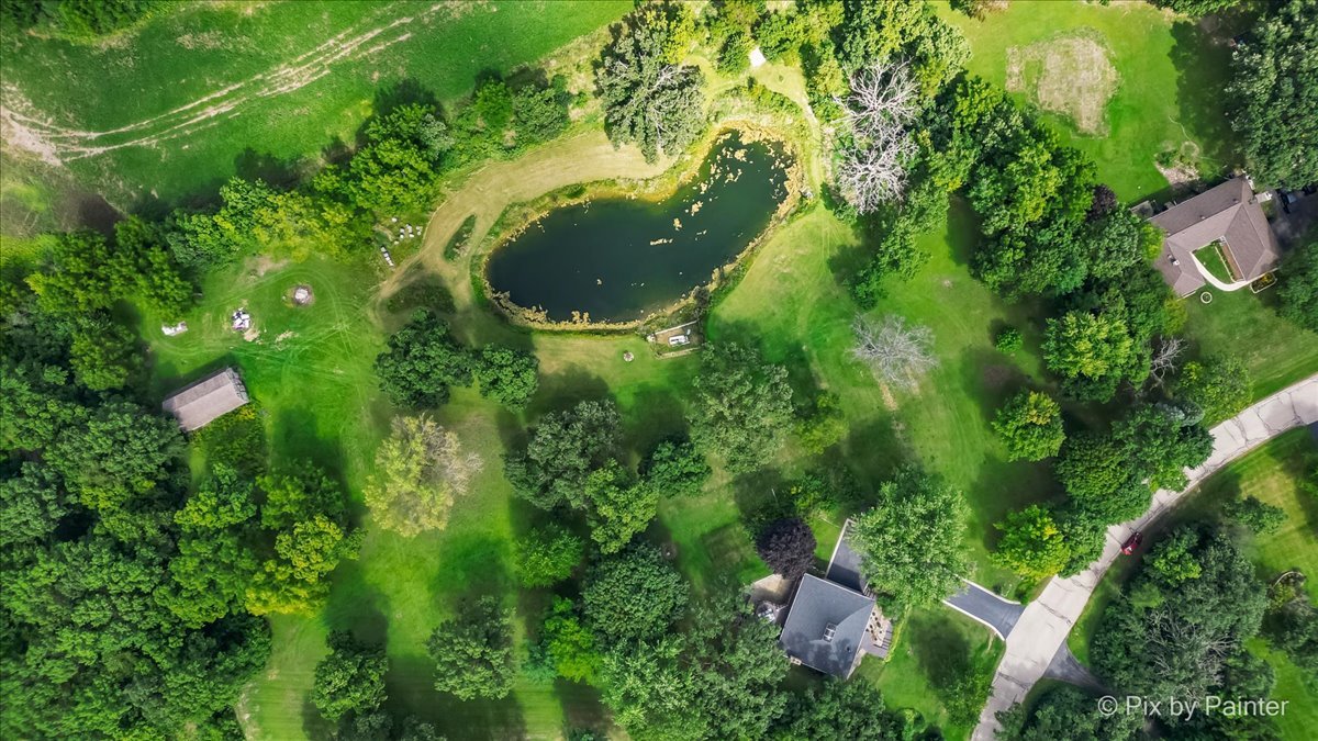 6111 Ridgeview Drive, Huntley, IL 60142