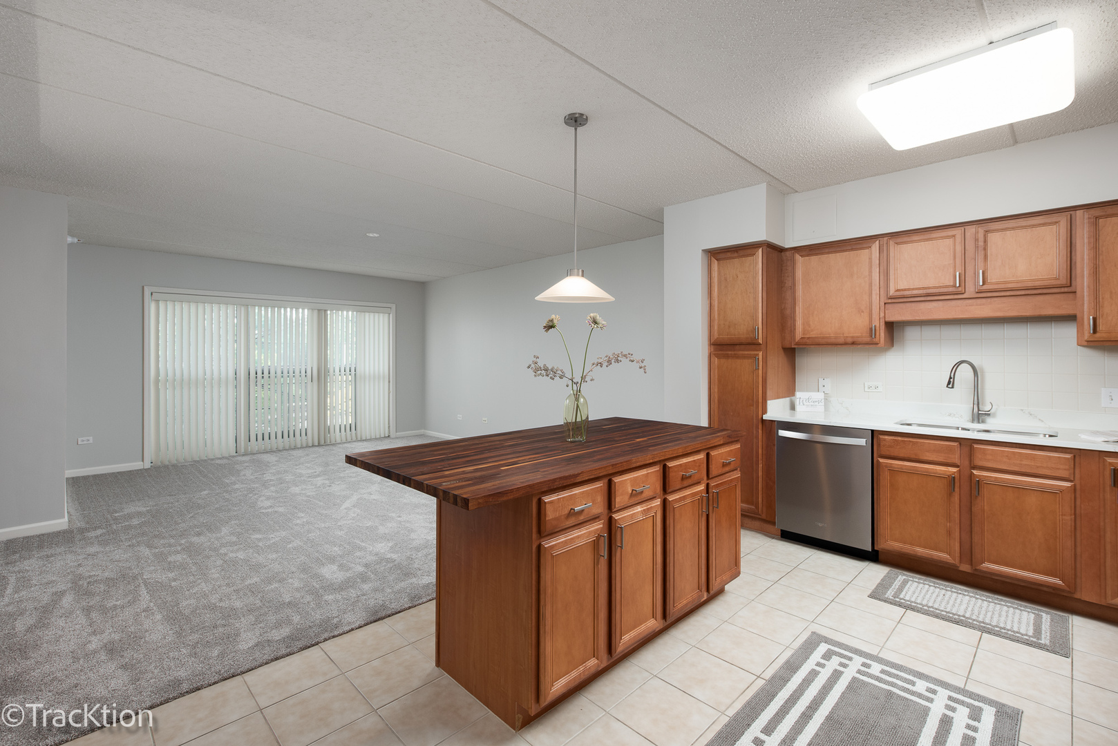 1 S Lincoln Avenue #301, Lombard, IL 60148