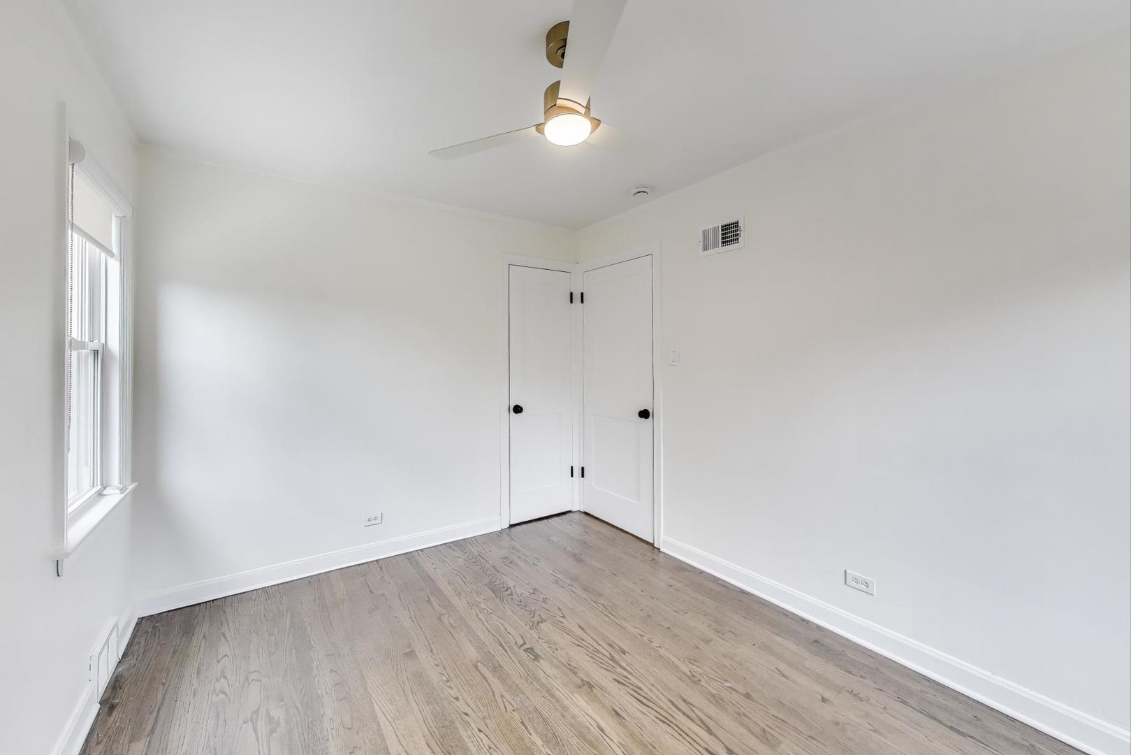 7241 N Overhill Avenue, Chicago, IL 60631