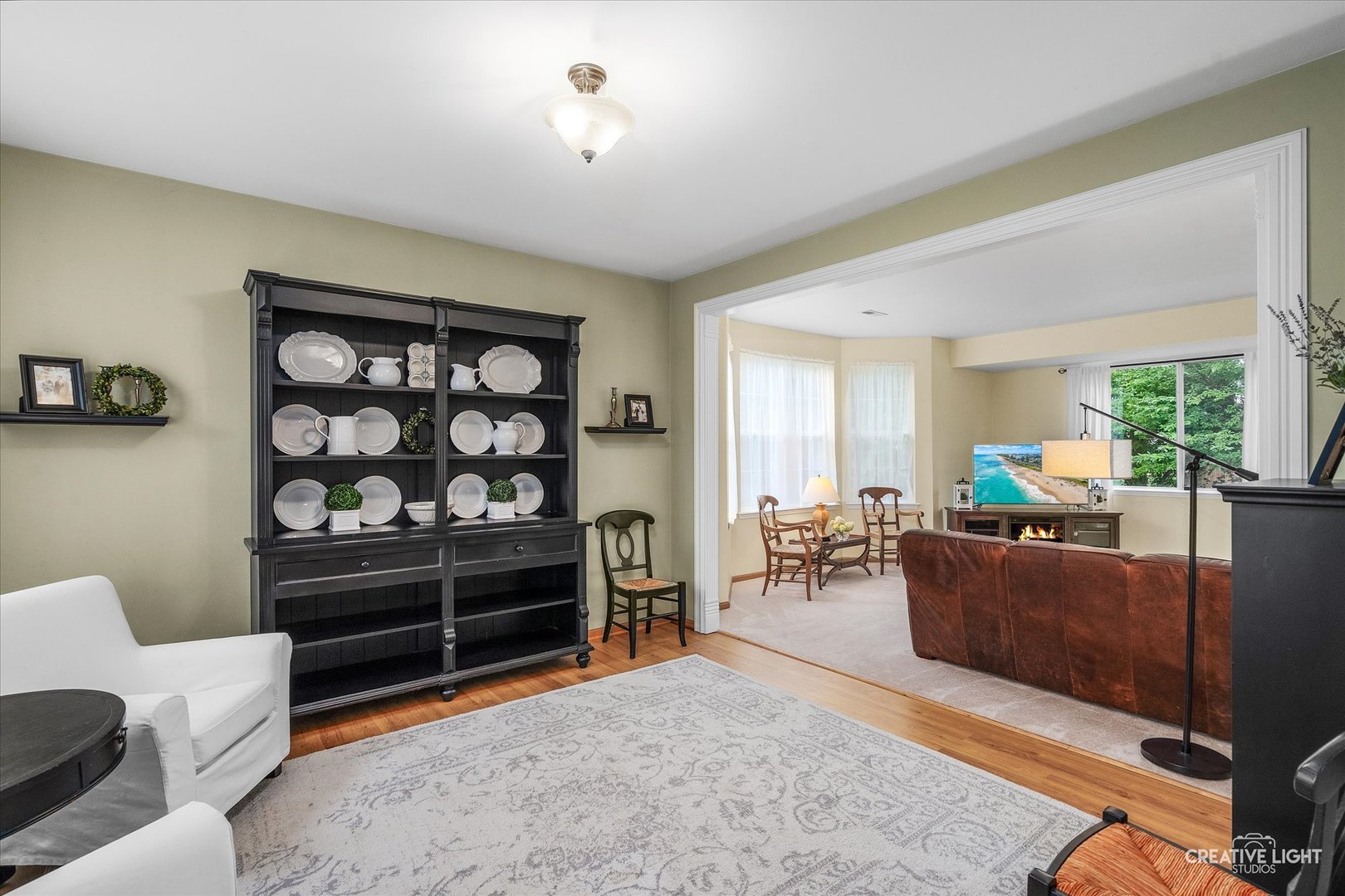 147 Eisenhower Drive, Oswego, IL 60543
