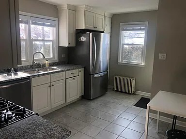 119 E Sunnyside Avenue, Libertyville, IL 60048