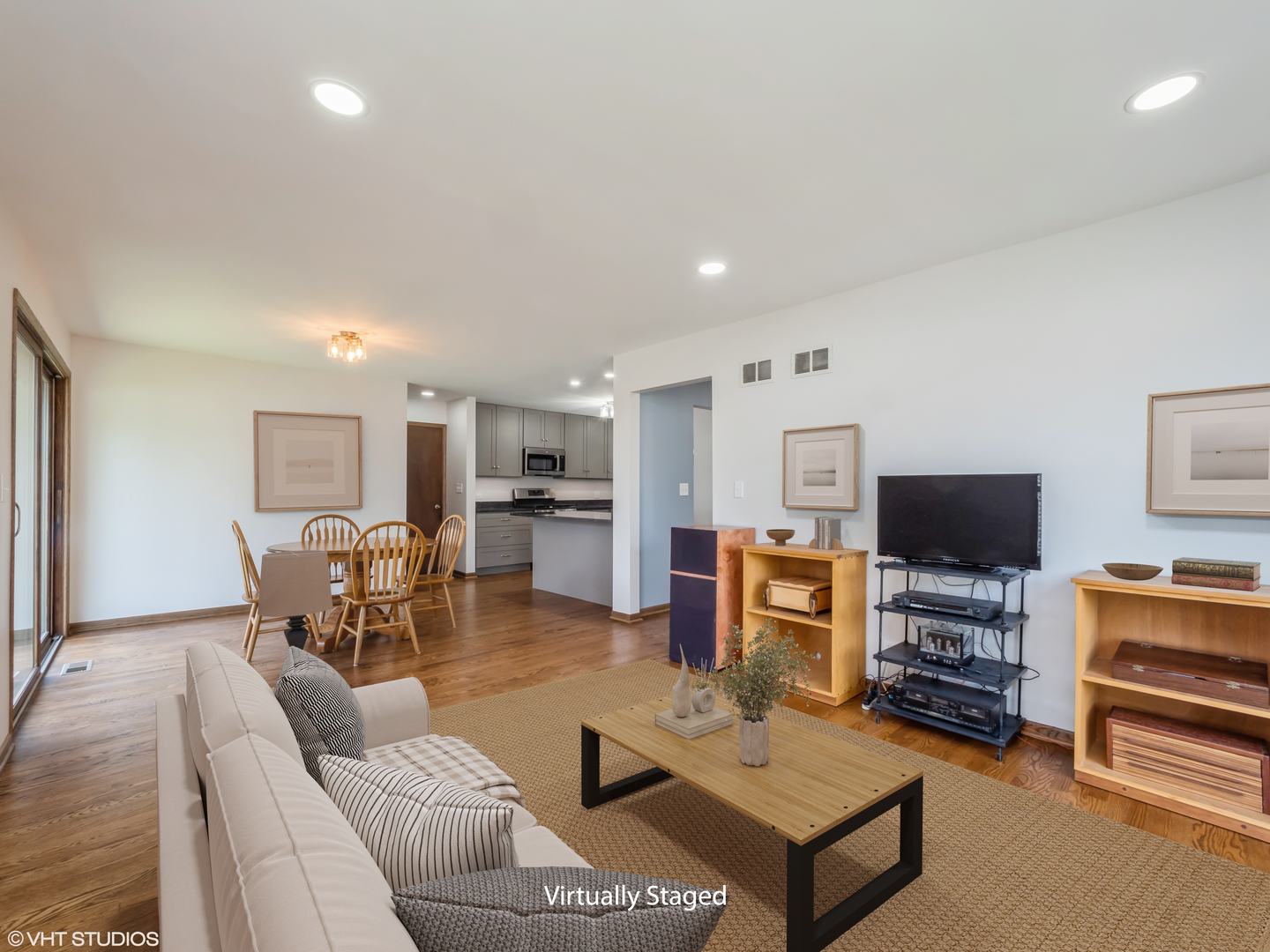 468 Tanglewood Drive, Gurnee, IL 60031