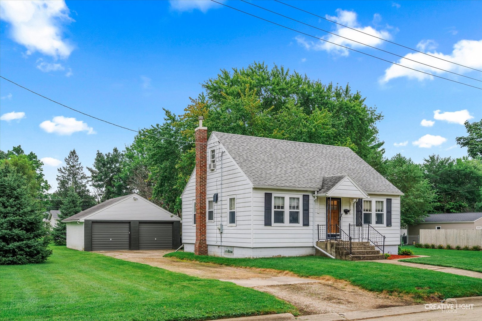 1716 17th Avenue, Sterling, IL 61081