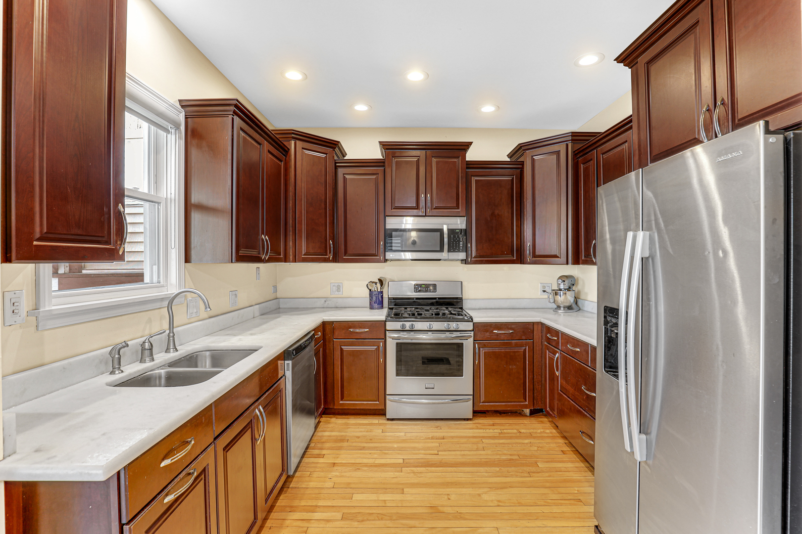 830 Elgin Avenue, Forest Park, IL 60130