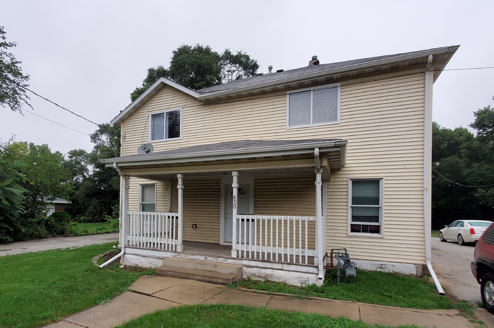 830 Richards Street #1, Joliet, IL 60433