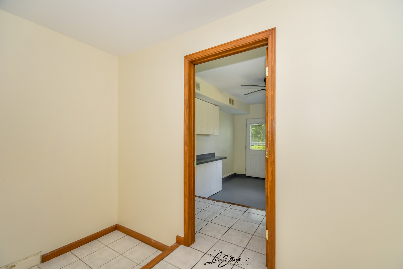 37 N West Drive, Oswego, IL 60543