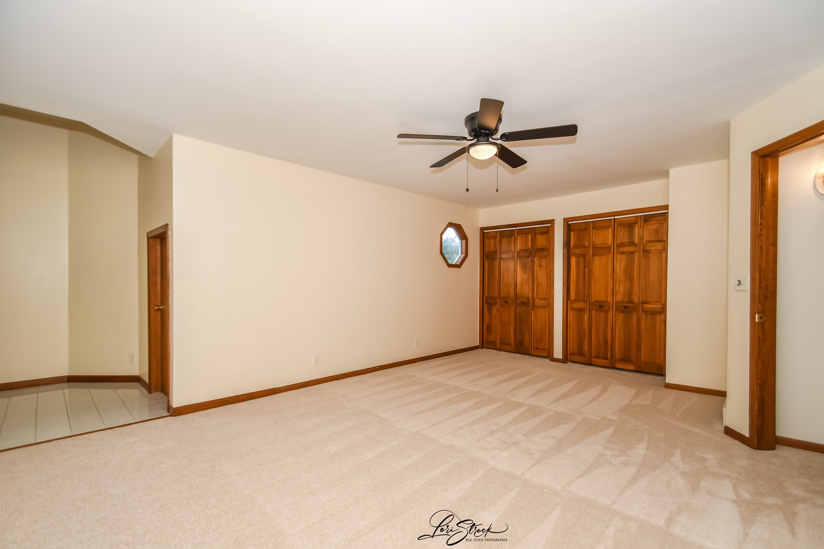 37 N West Drive, Oswego, IL 60543