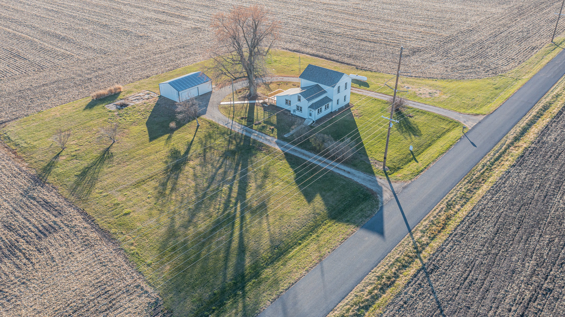 17394 1600 North Avenue, Princeton, IL 61356