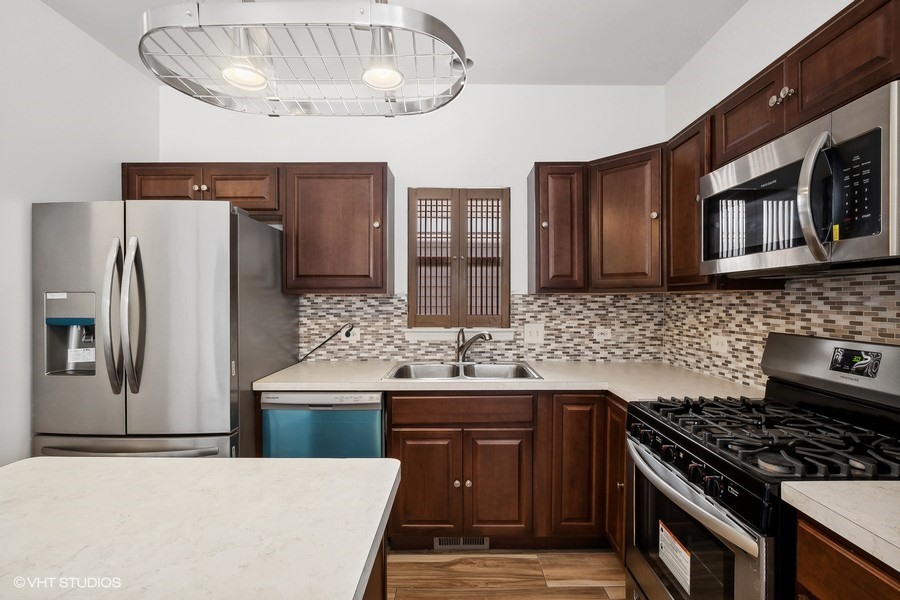 39 E 89th Street, Chicago, IL 60619
